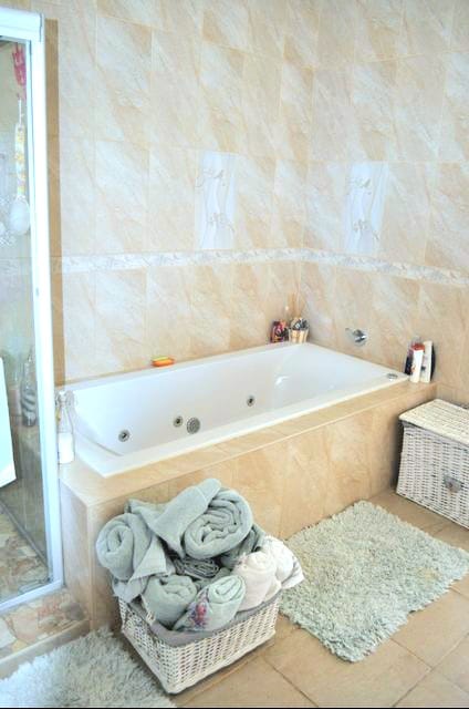 3 Bedroom Property for Sale in Heilbron Free State